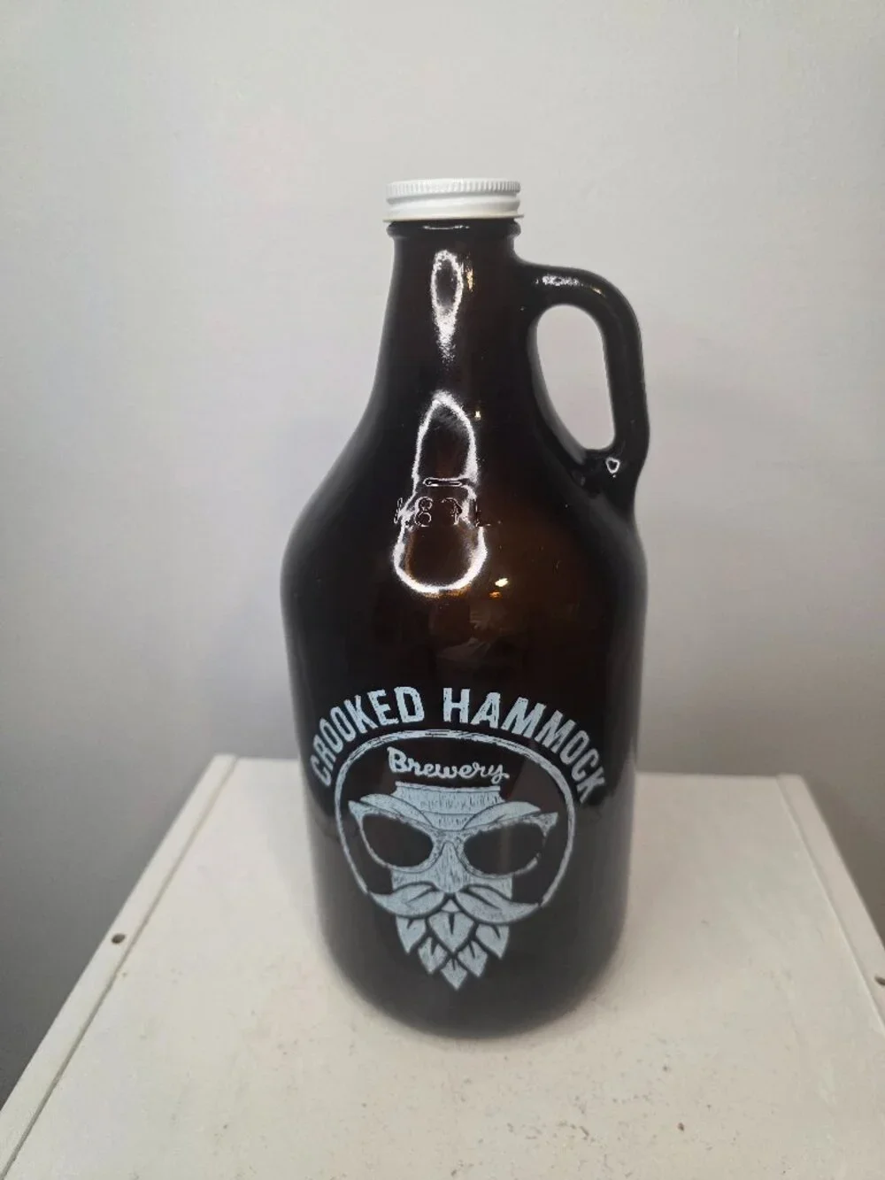 Crooked Hammock Brewery 64 Ounce Glass Growler Bottle USA